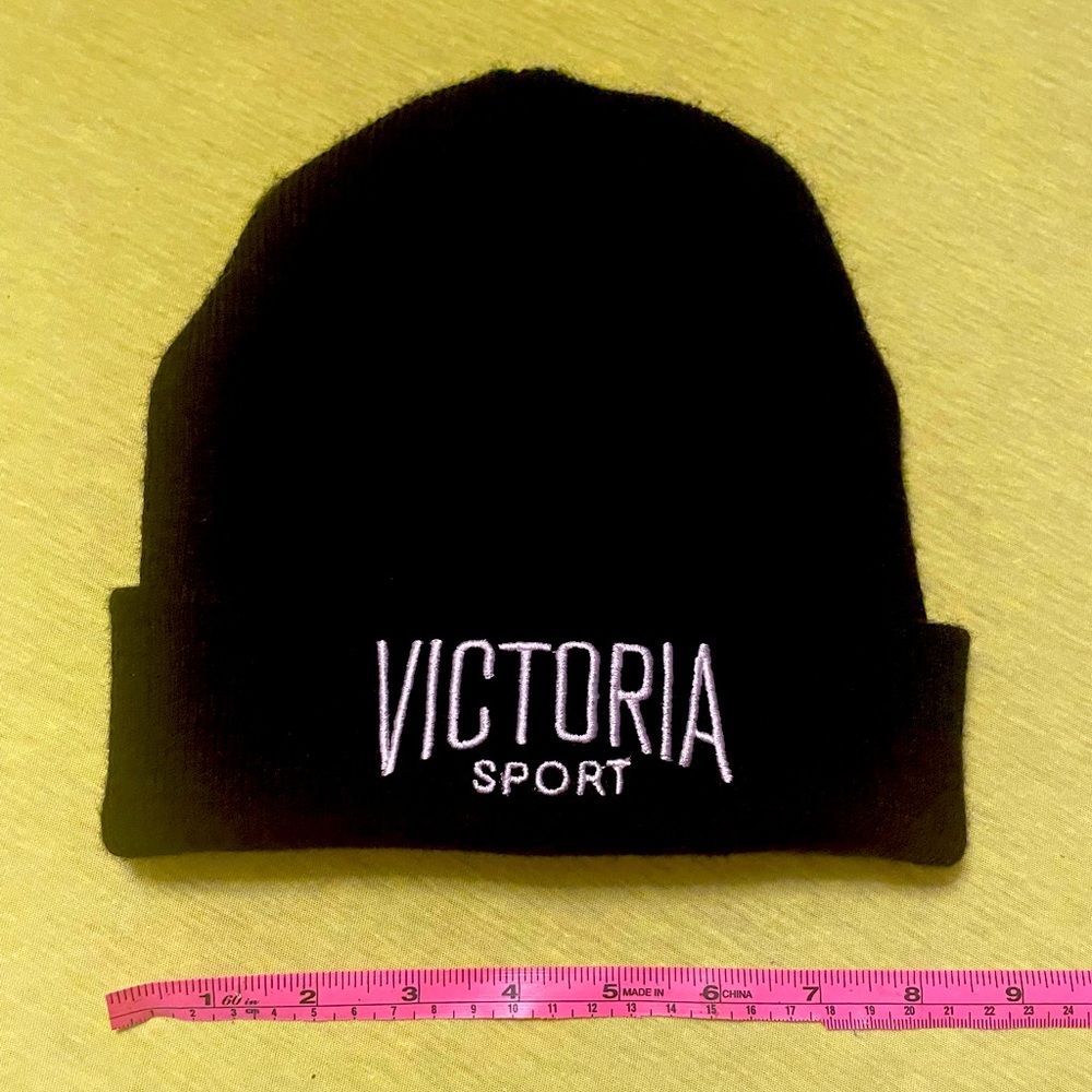 COPY - *LikeNew* Victoria's Secret Sport Knit Beanie Hat Black *RARE* - Picture 2 of 5